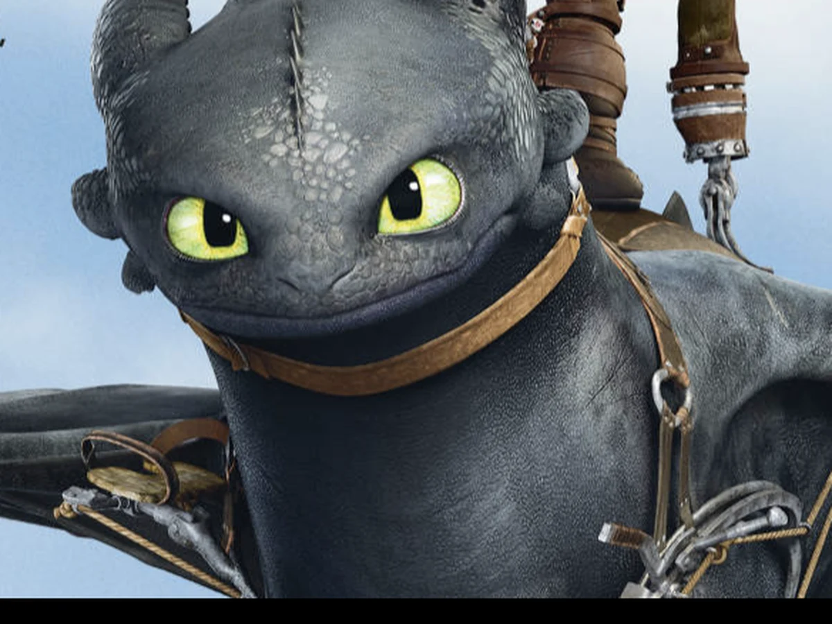 Close-up of Toothless the dragon from the How to Train Your Dragon 2 promotional campaign